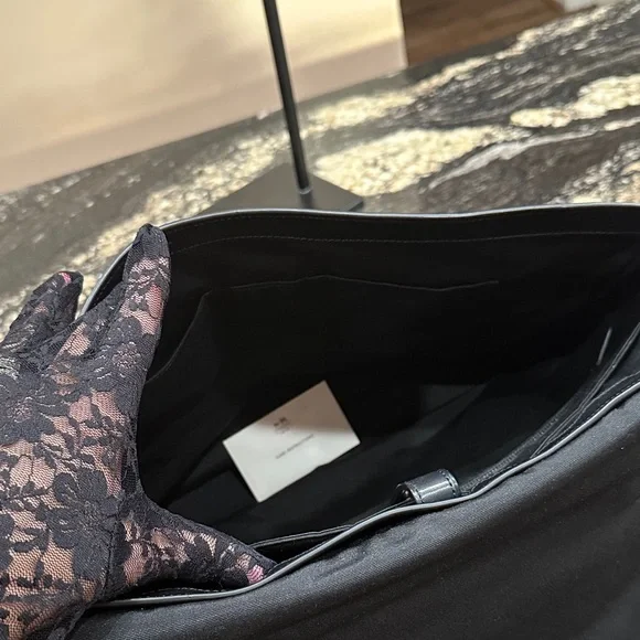 Like New Coach “Beckett” Black🖤Leather Briefcase, Messenger Flap, Crossbody